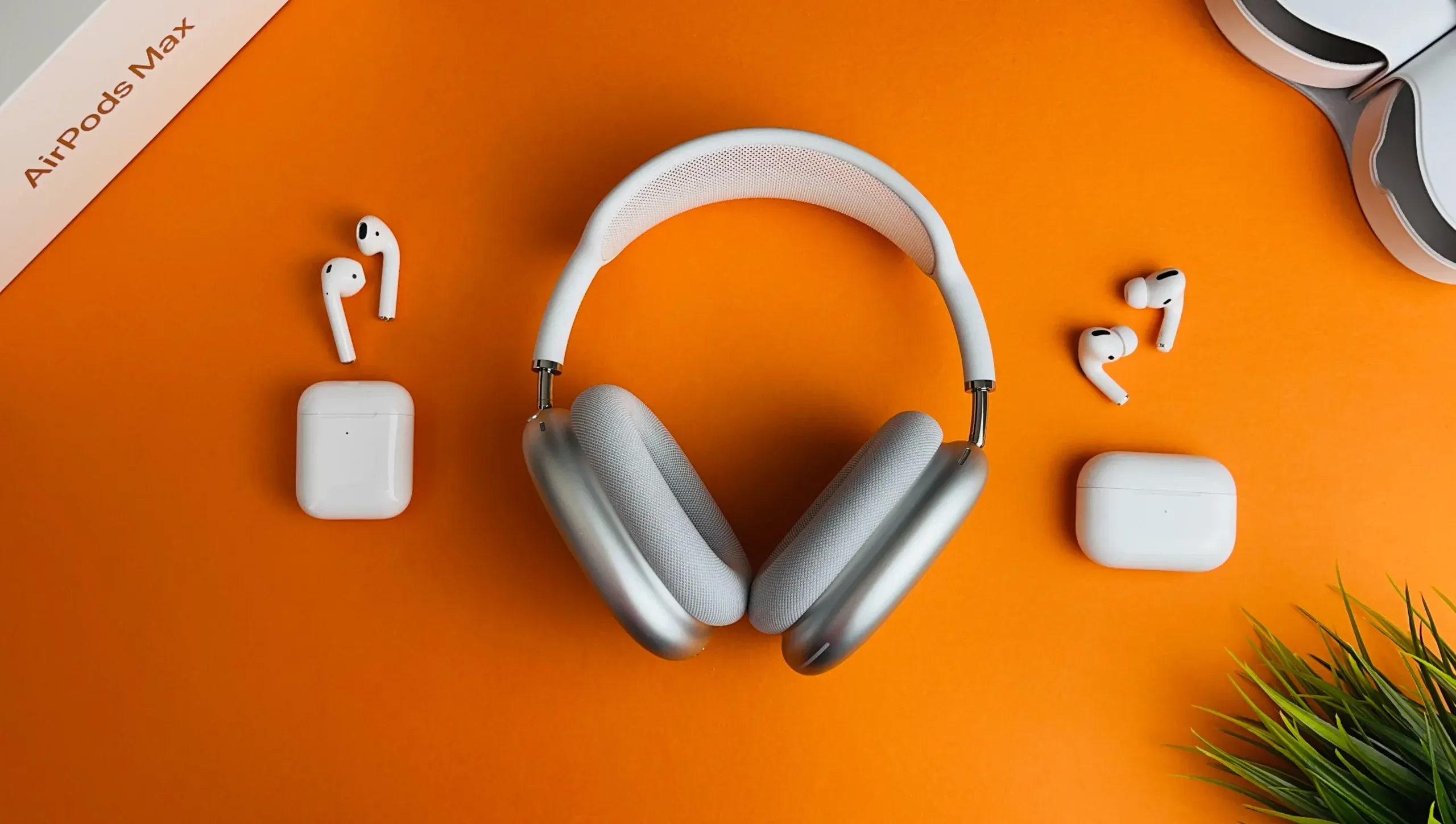 5-portable-electronic-gadgets-to-keep-you-entertained