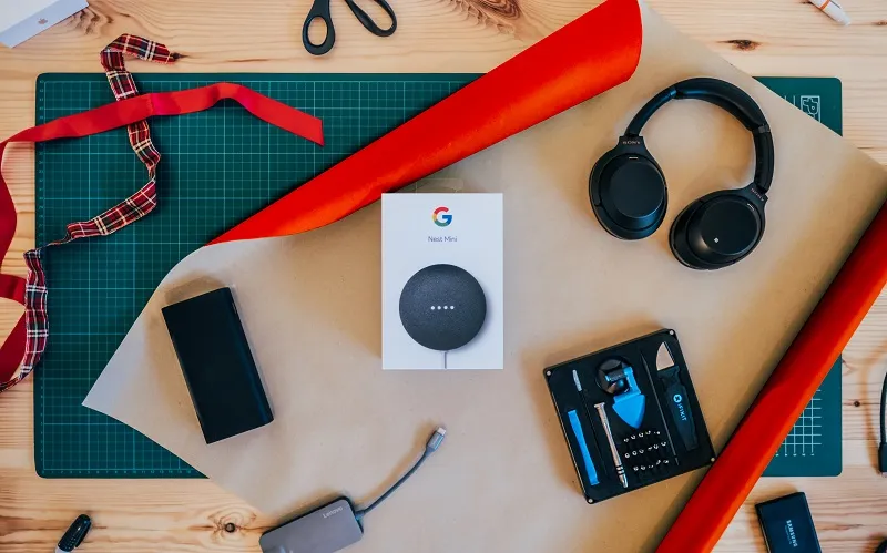 the-ultimate-tech-gift-guide-for-christmas-2023